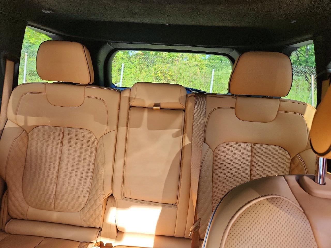Salvage 2023 Jeep Grand Cherokee Summit 4xe