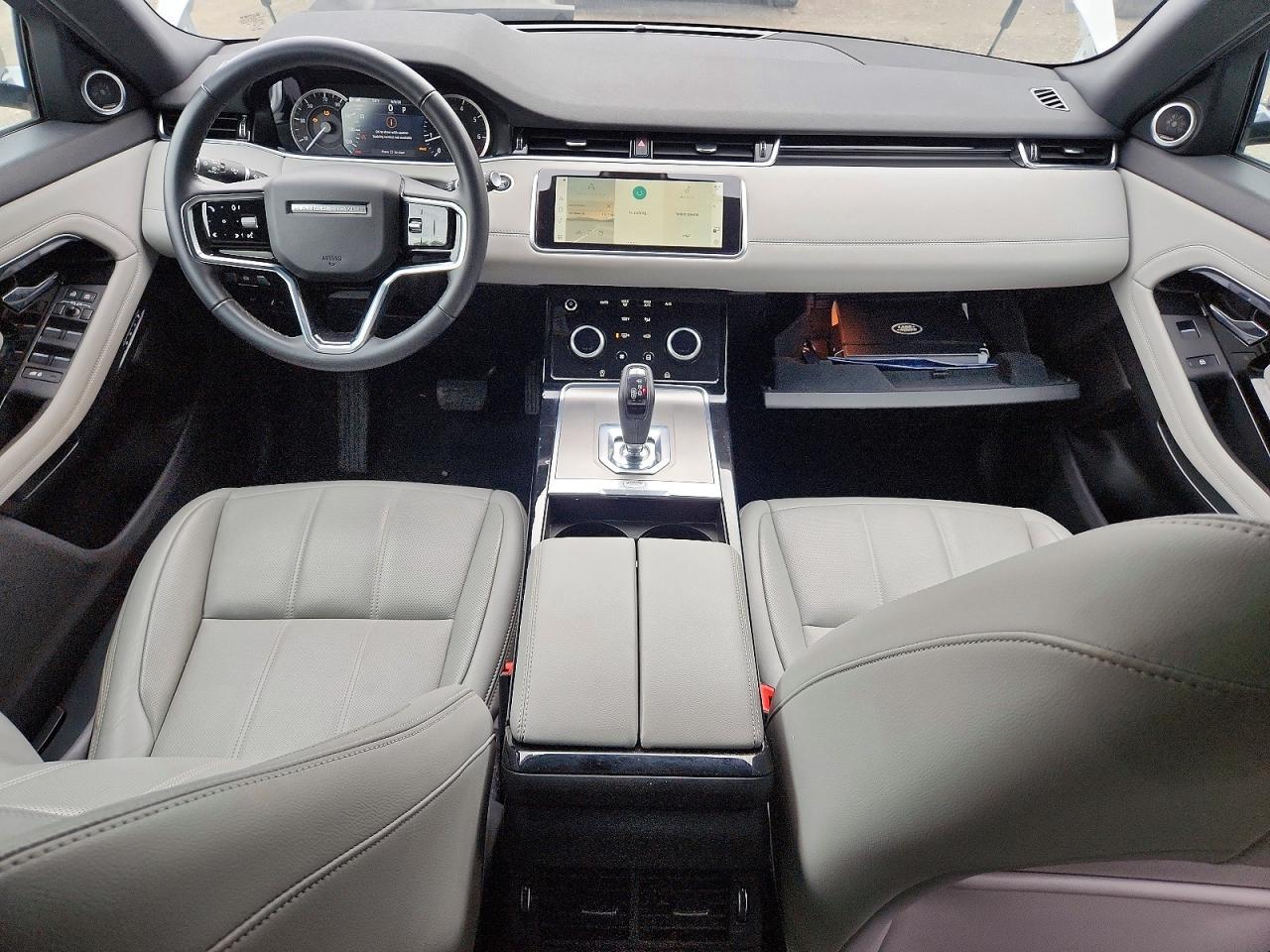 Salvage 2023 Land Rover Evoque Se