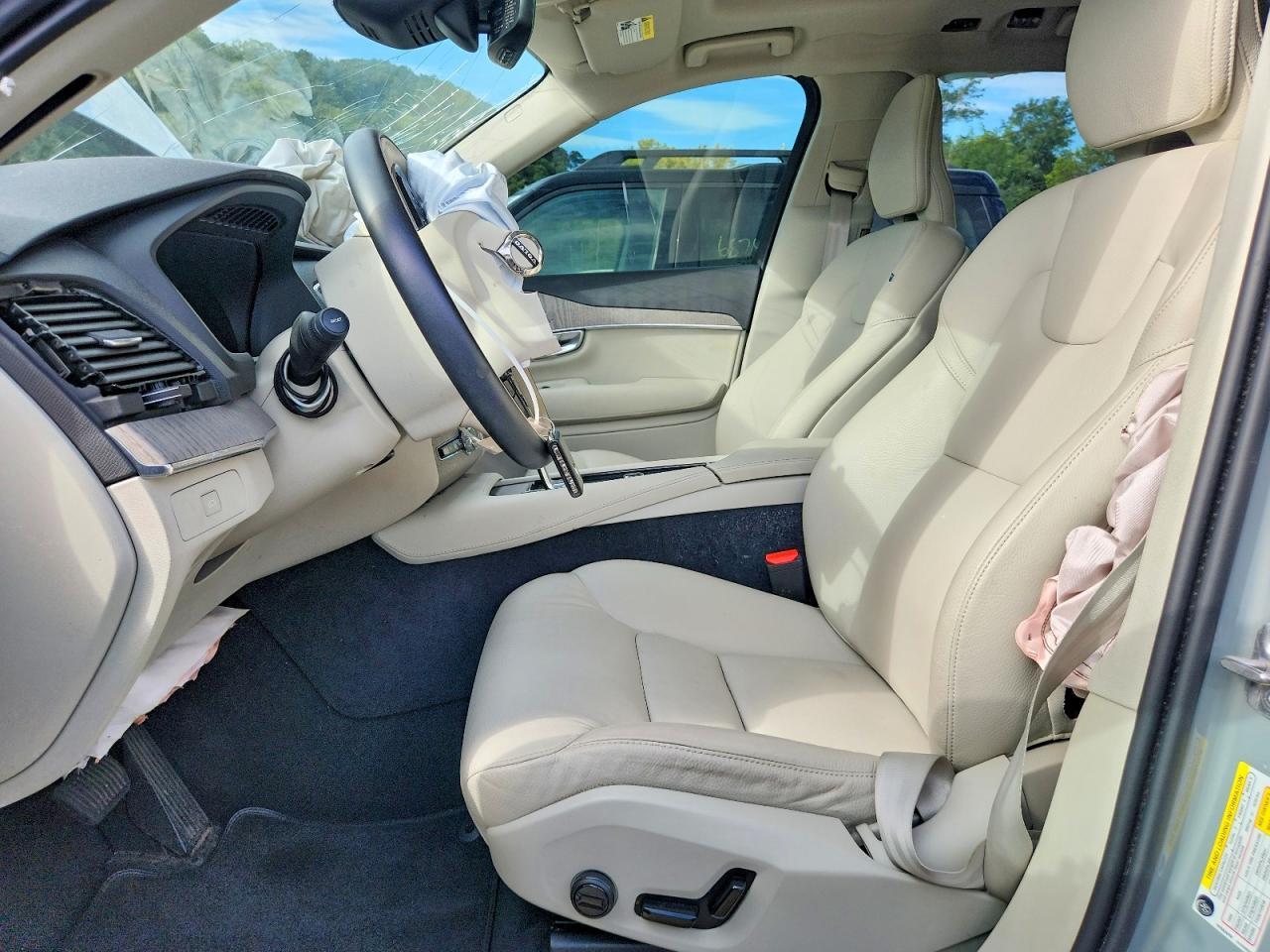 Salvage 2025 Volvo Xc90 