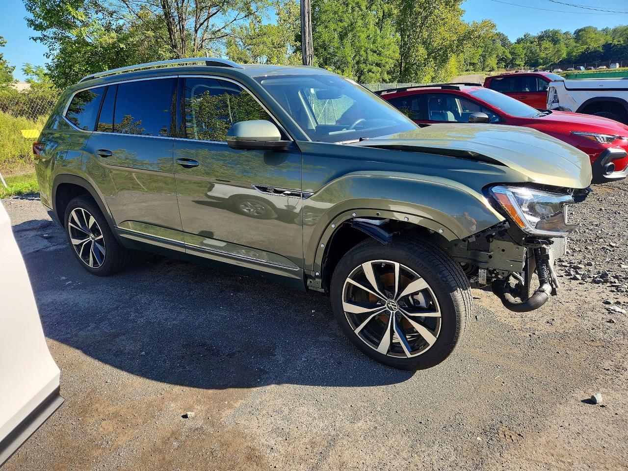 Salvage 2026 Volkswagen Atlas Sel Premium R-line