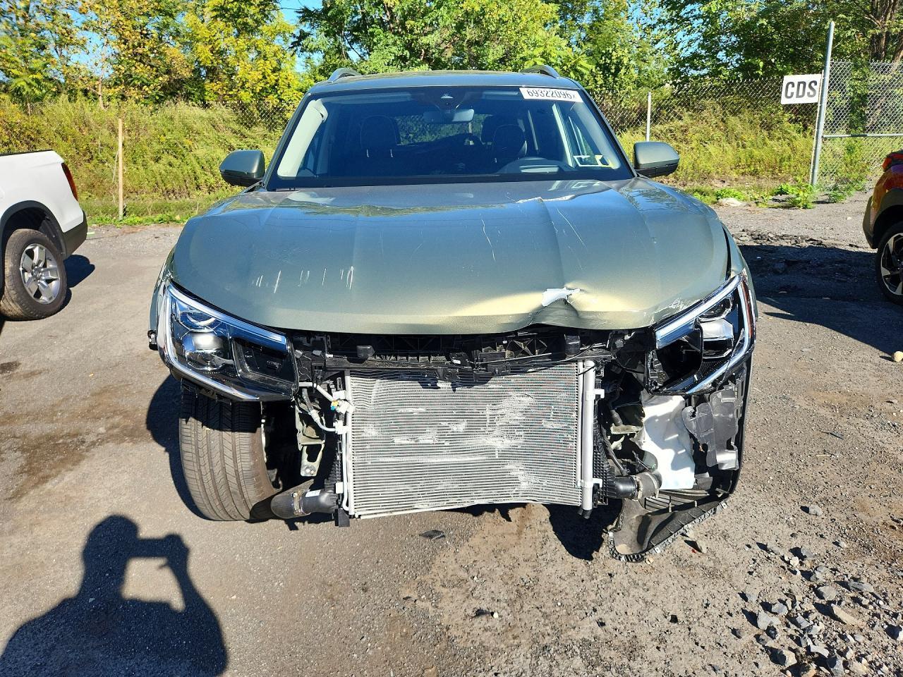 Salvage 2026 Volkswagen Atlas Sel Premium R-line