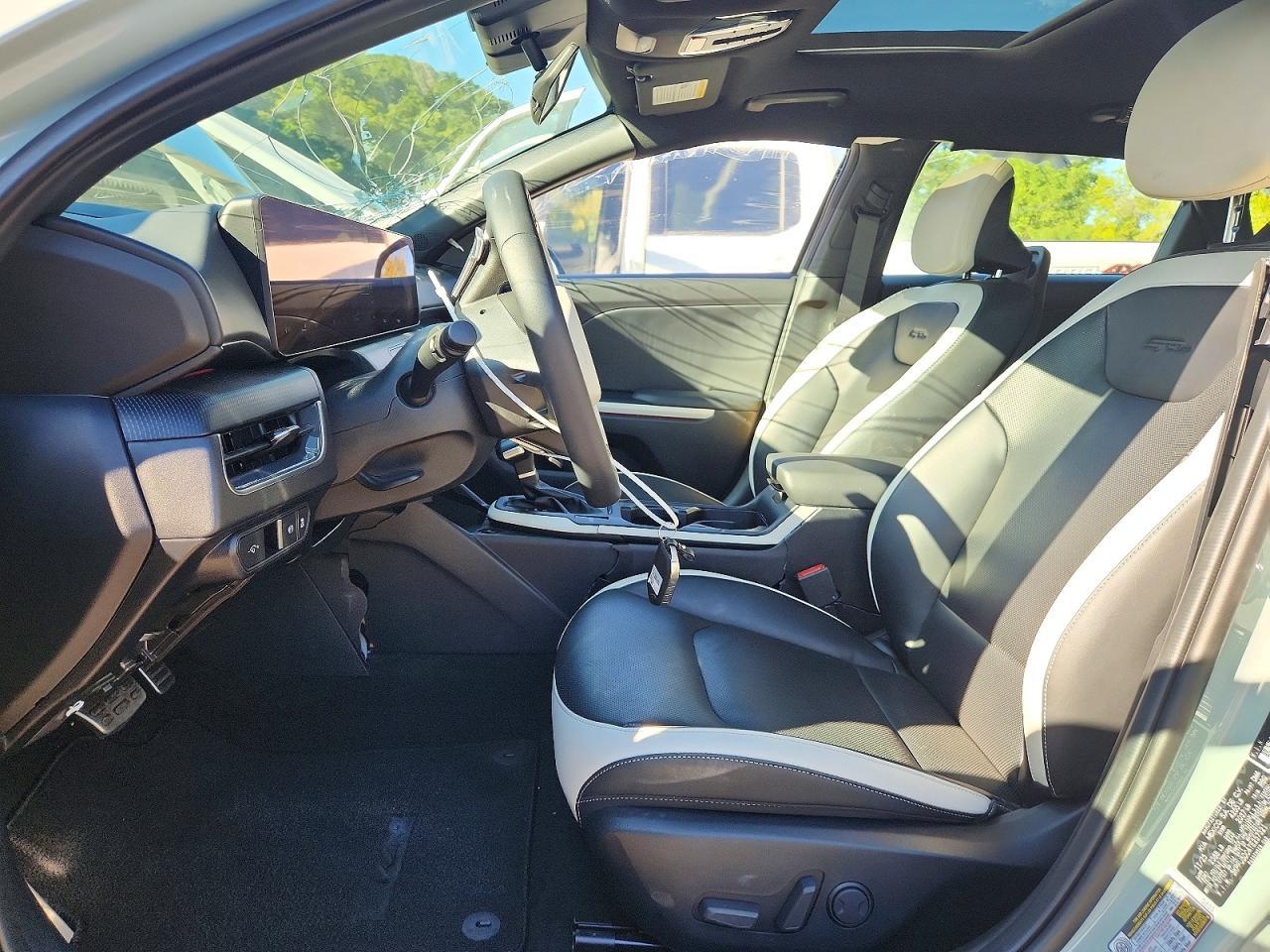 Salvage 2026 Kia K4 