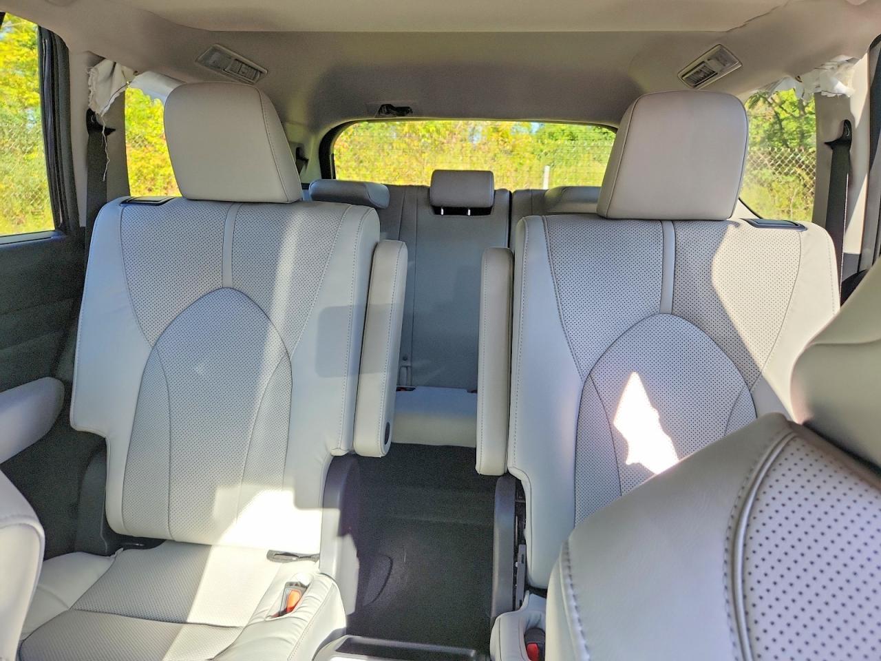 Salvage 2025 Toyota Grand Highlander Hybrid Limited