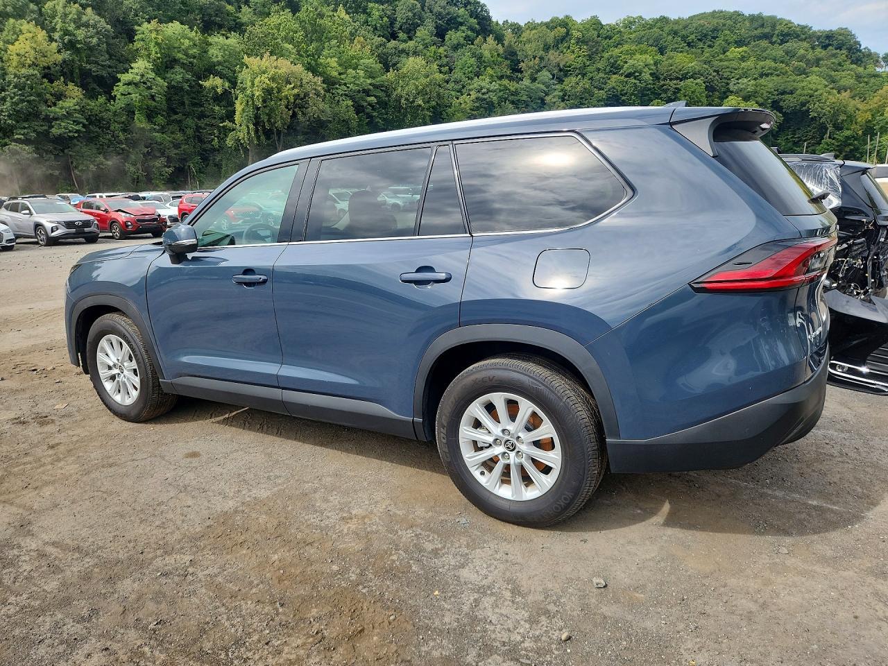 Salvage 2025 Toyota Grand Highlander Hybrid Xle