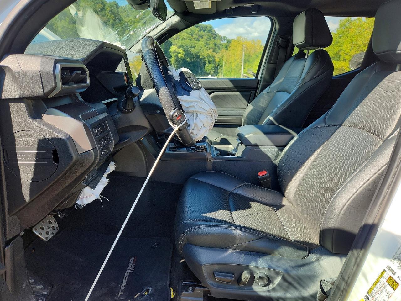 Salvage 2024 Toyota Tacoma Trd Sport