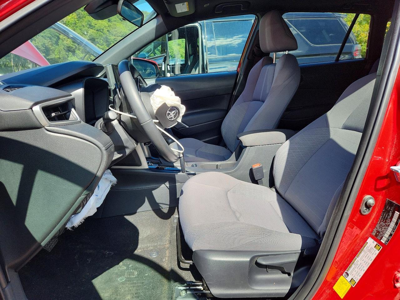 Salvage 2024 Toyota Corolla Cross Hybrid Se
