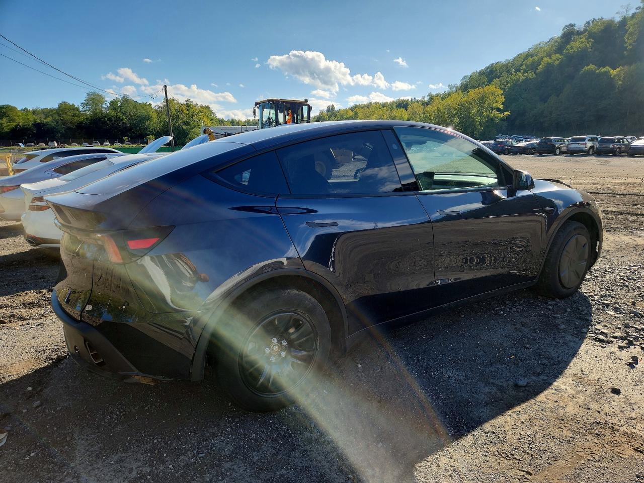 Salvage 2026 Tesla Model Y 