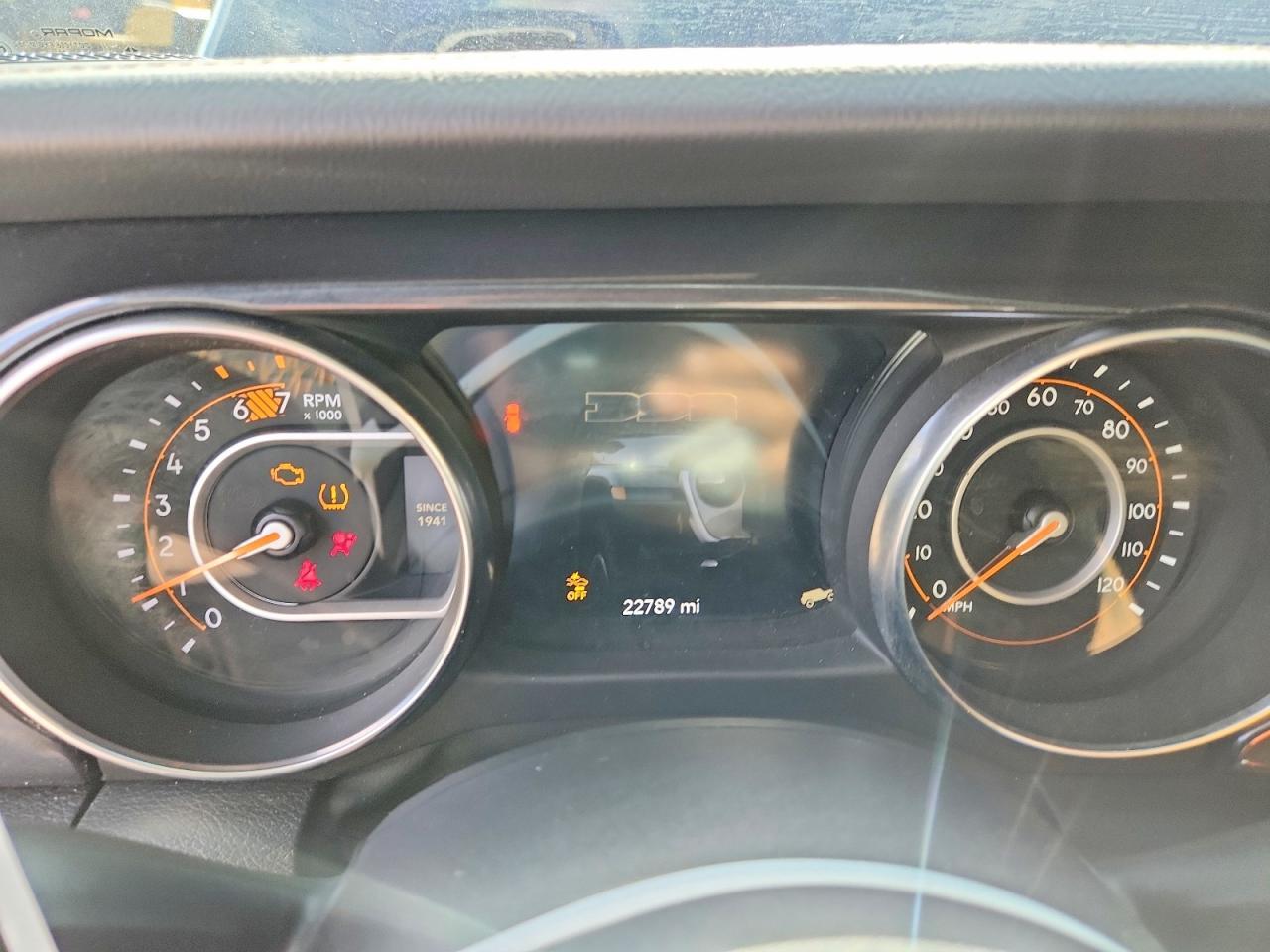 Salvage 2023 Jeep Wrangler Rubicon 392