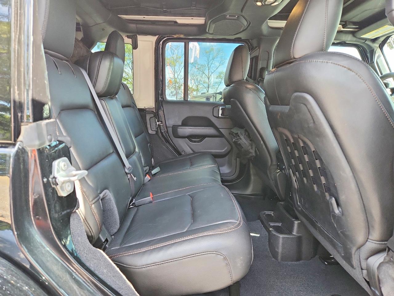 Salvage 2023 Jeep Wrangler Rubicon 392