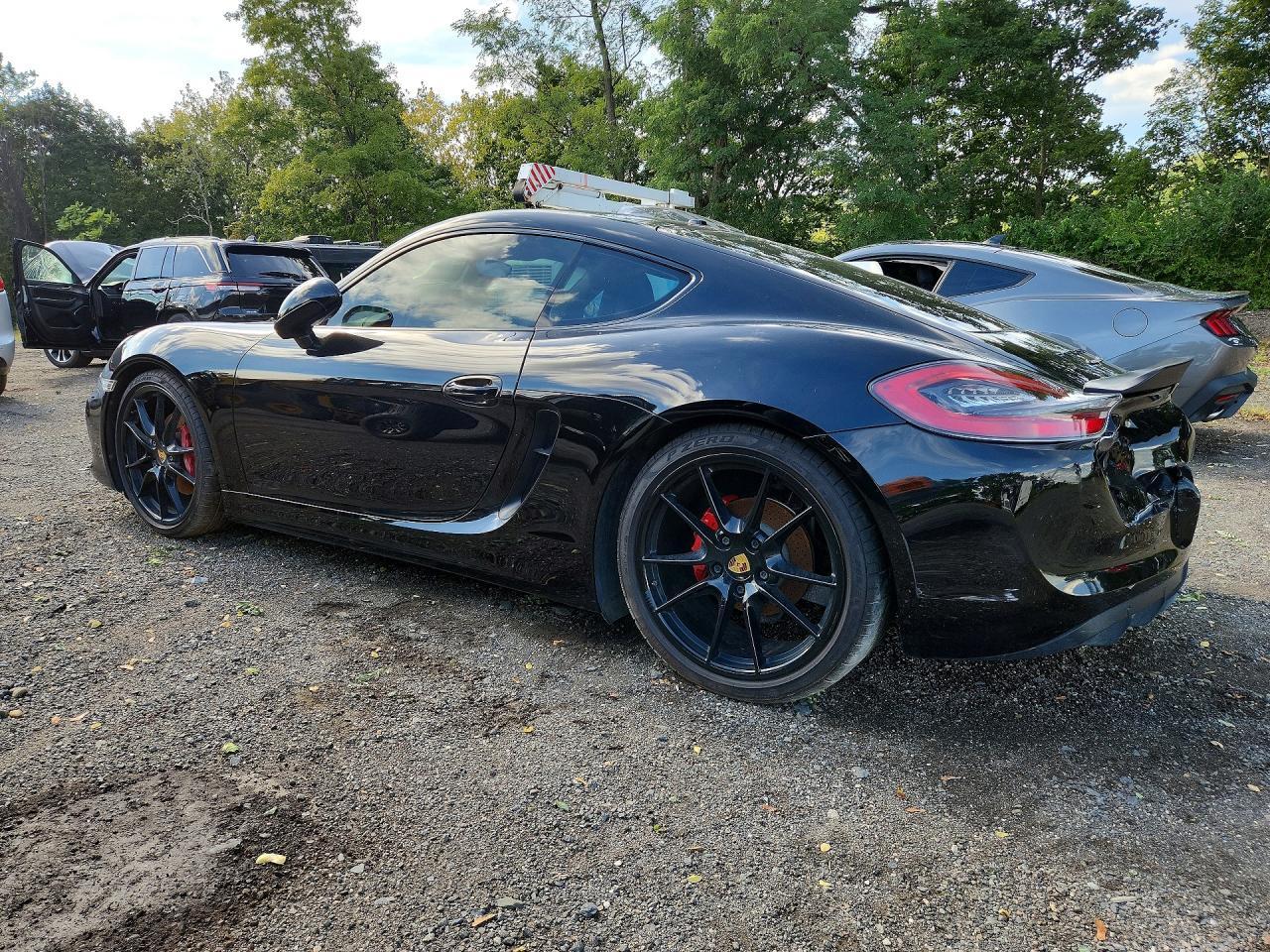 Salvage 2016 Porsche Cayman Gts