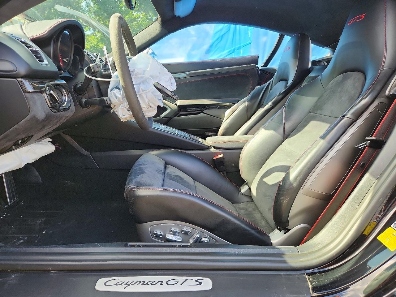 Salvage 2016 Porsche Cayman Gts