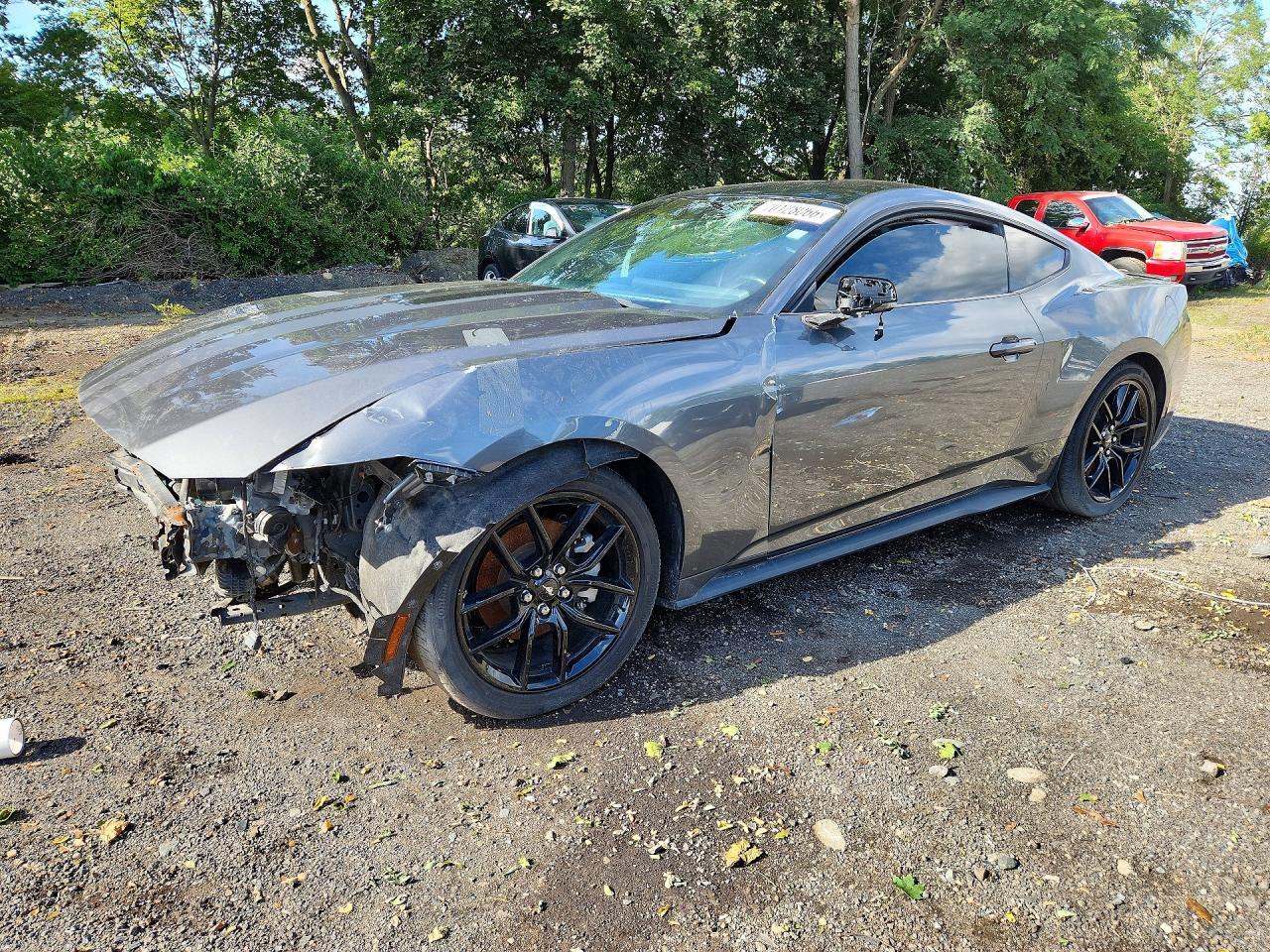 Salvage 2024 Ford Mustang 