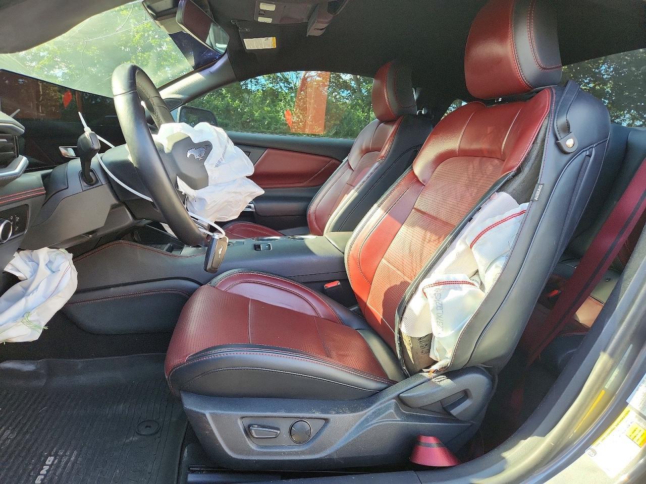 Salvage 2024 Ford Mustang 