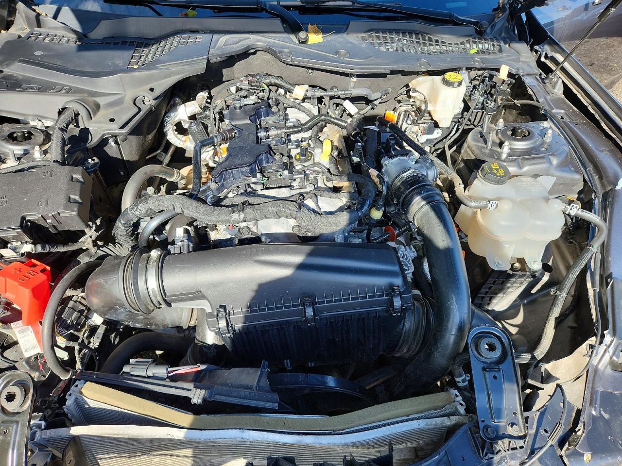 Salvage 2024 Ford Mustang 