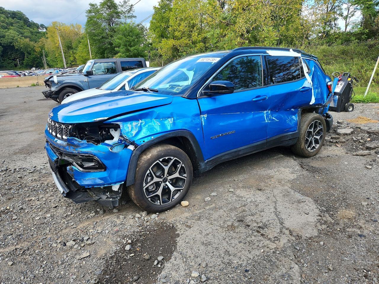Salvage 2026 Jeep Compass Limited