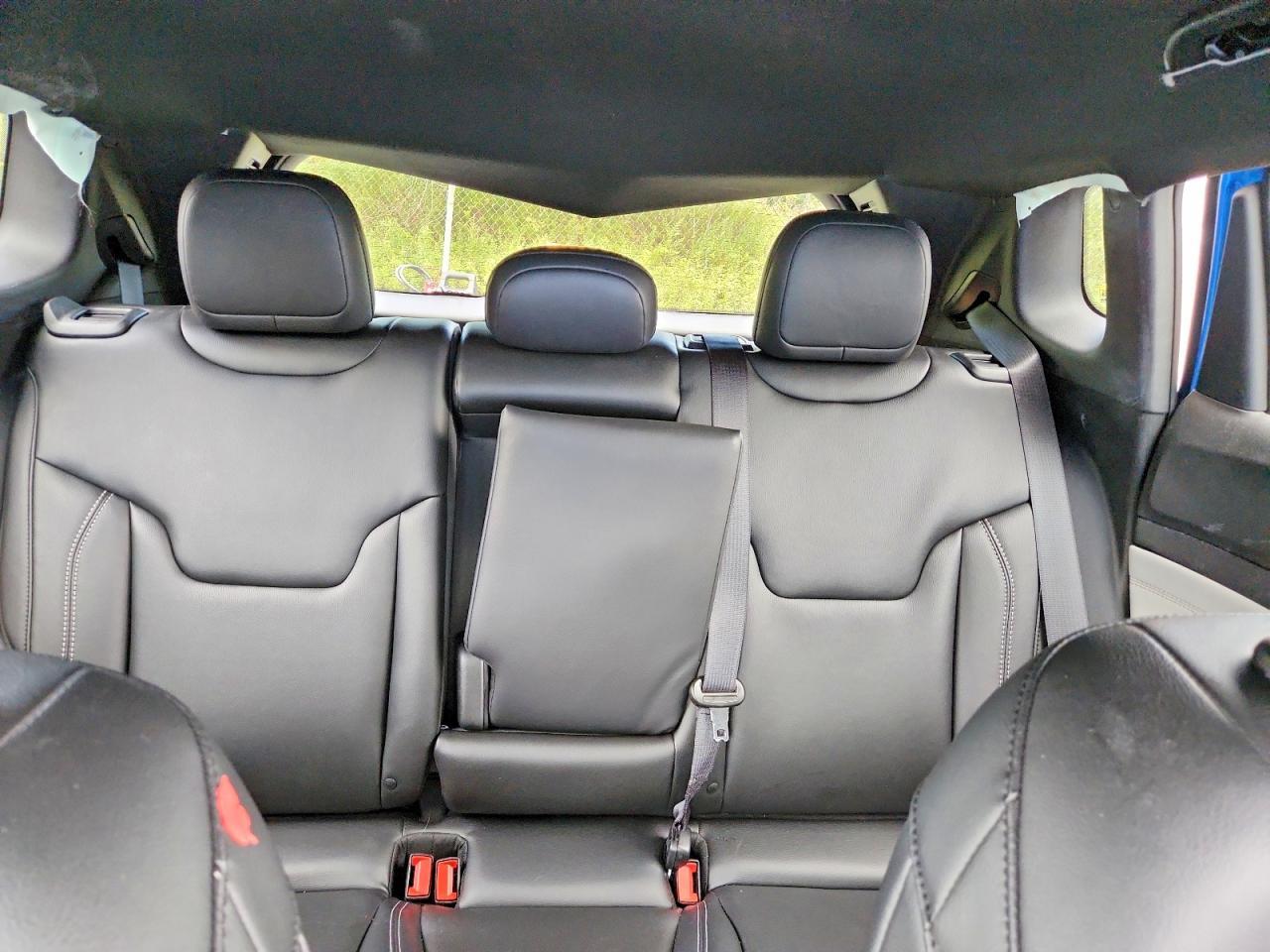 Salvage 2026 Jeep Compass Limited