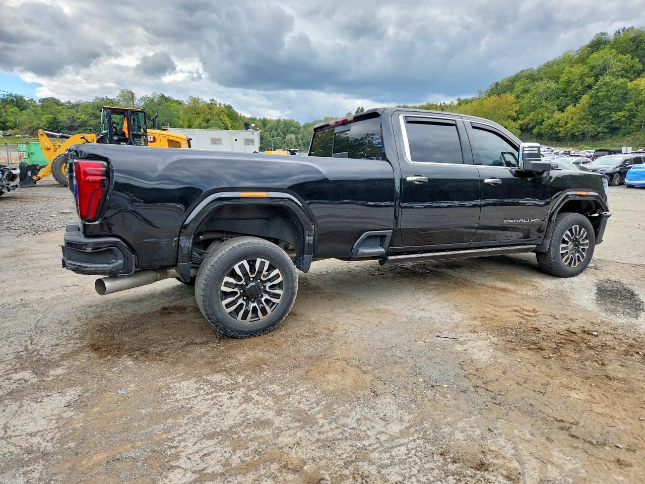 Salvage 2024 Gmc Sierra Denali Ultimate