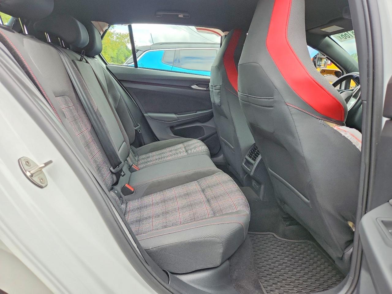 Salvage 2024 Volkswagen Gti S