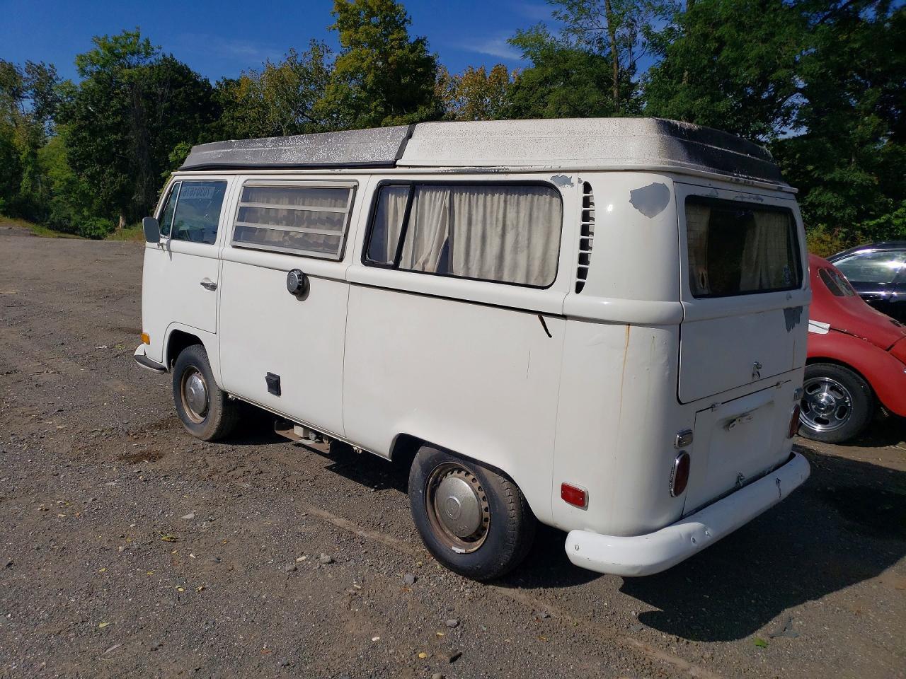Salvage 1970 Volkswagen Transporter 