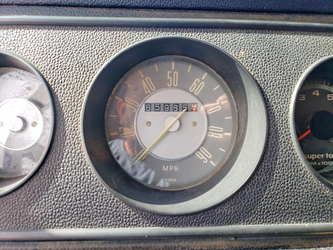 Salvage 1970 Volkswagen Transporter 