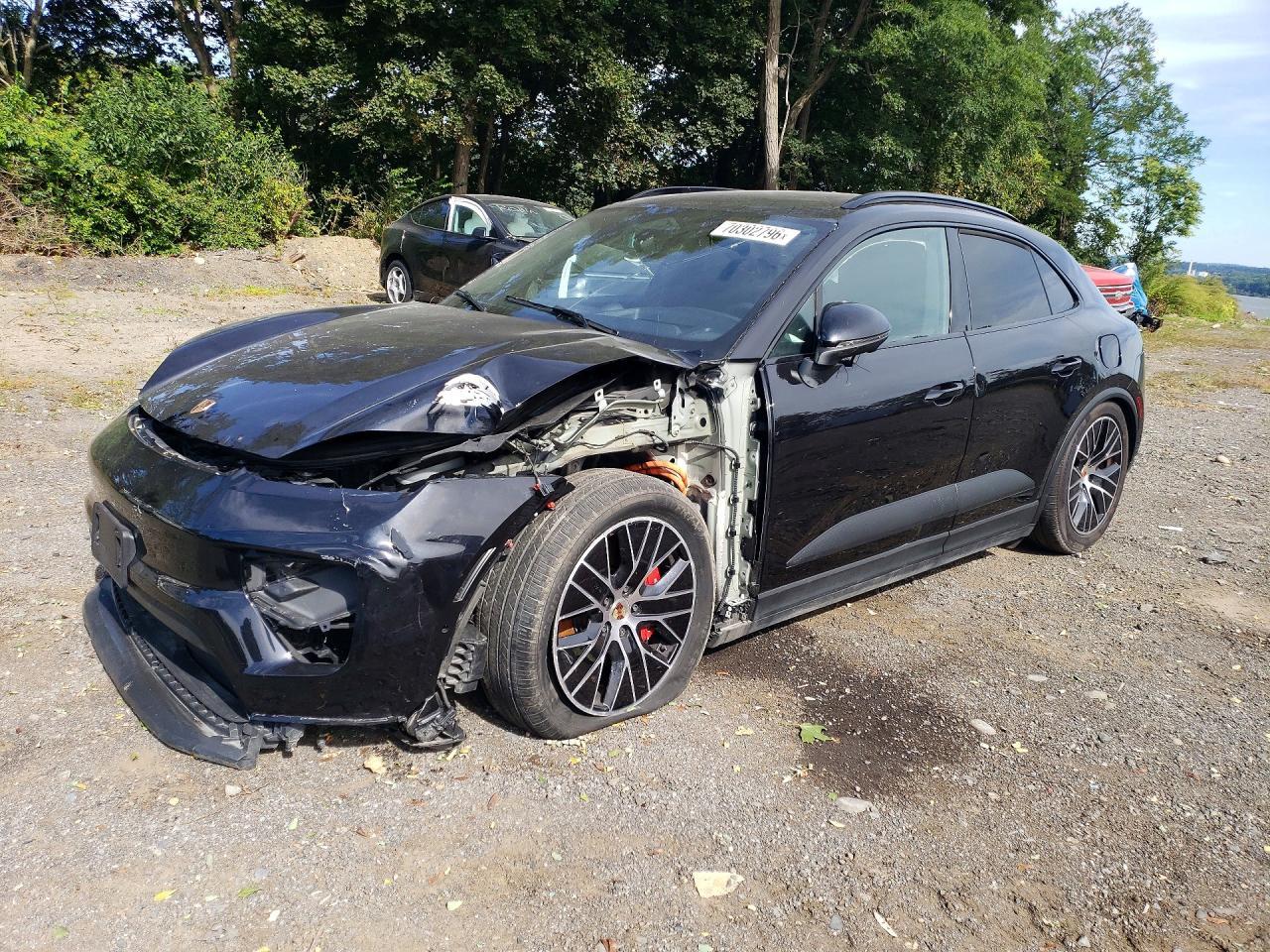 Salvage 2025 Porsche Macan 4s