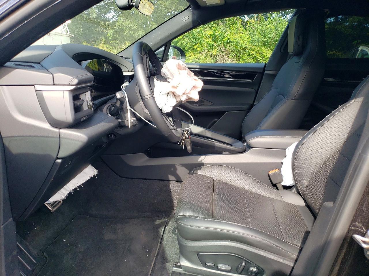 Salvage 2025 Porsche Macan 4s