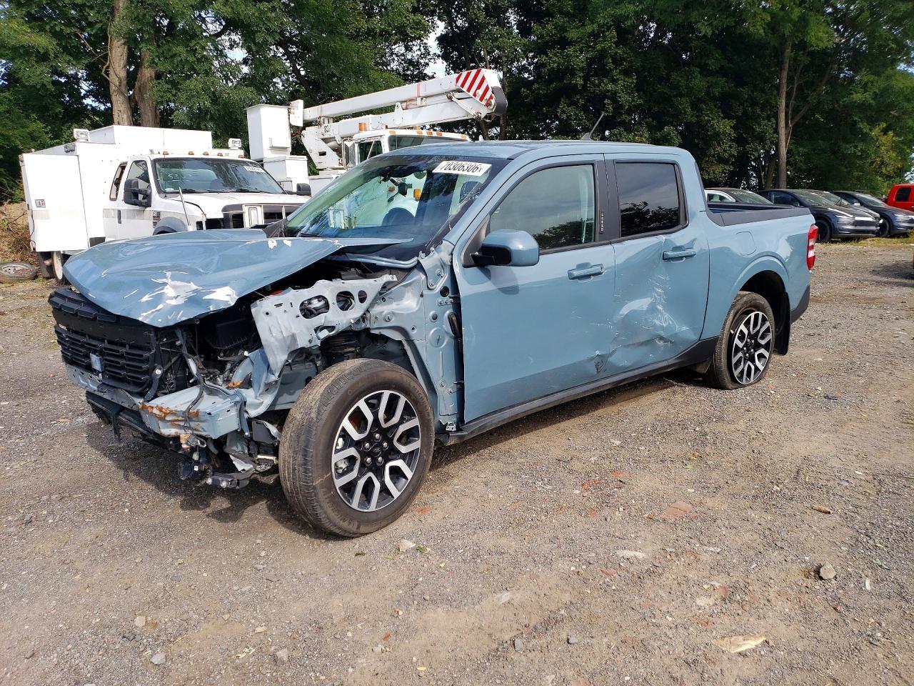 Salvage 2023 Ford Maverick Xl