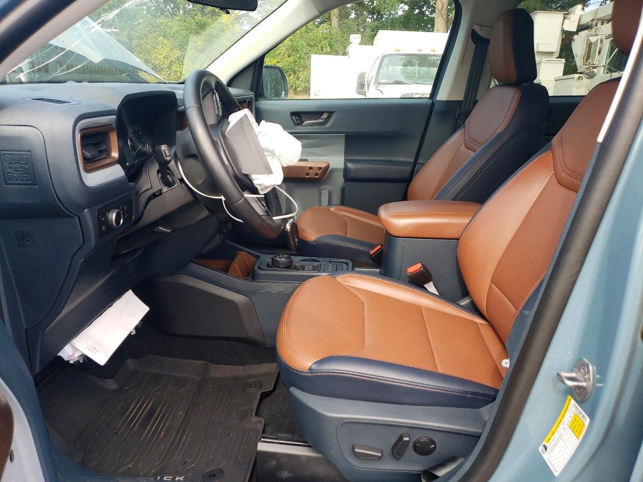 Salvage 2023 Ford Maverick Xl