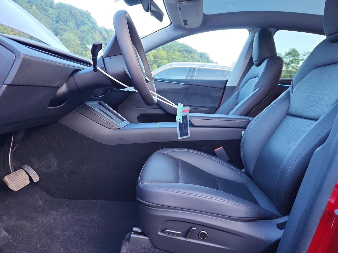 Salvage 2026 Tesla Model Y 