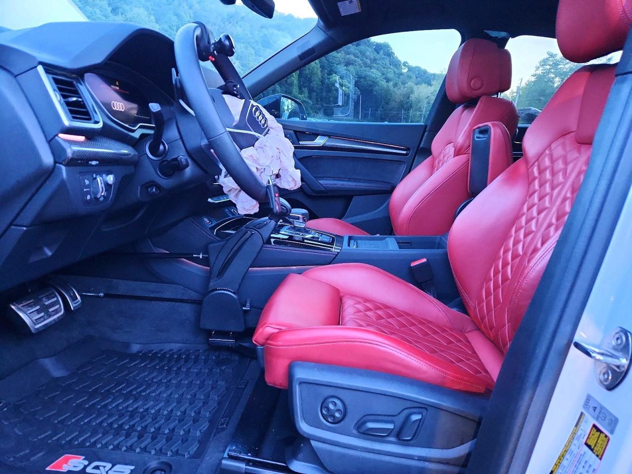 Salvage 2024 Audi Sq5 Prestige