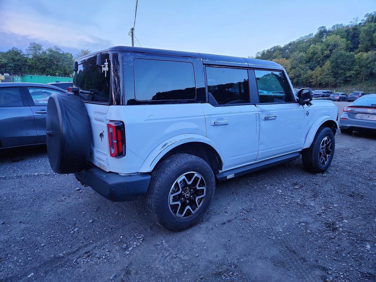 Salvage 2024 Ford Bronco Outer Banks