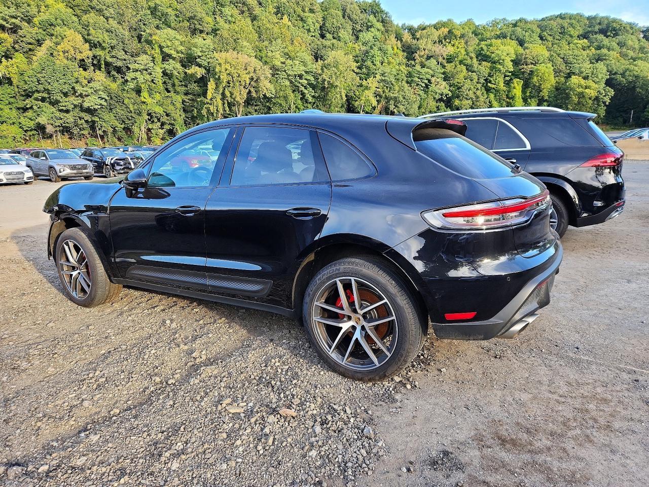 Salvage 2025 Porsche Macan S