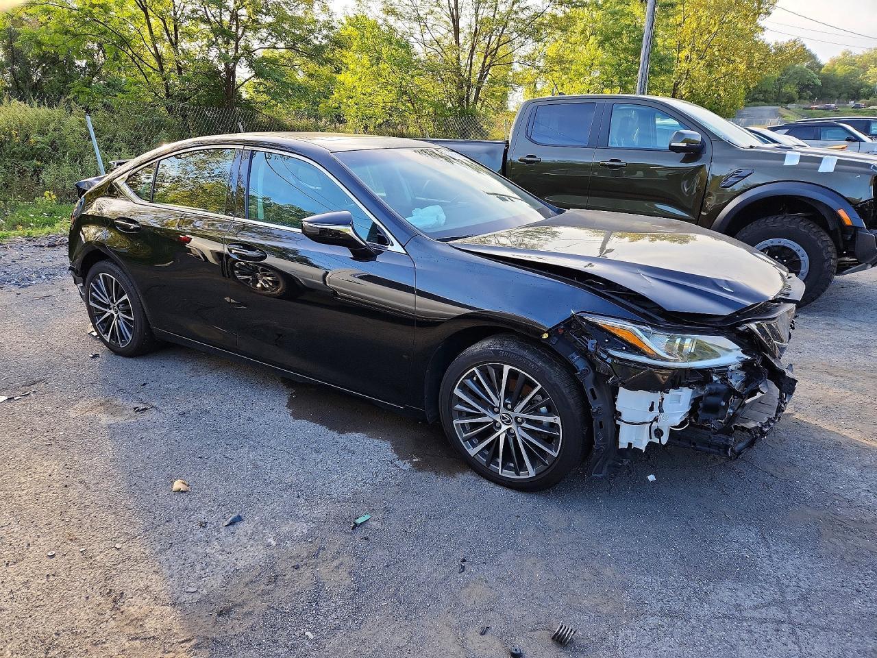 Salvage 2023 Lexus Es 300h 