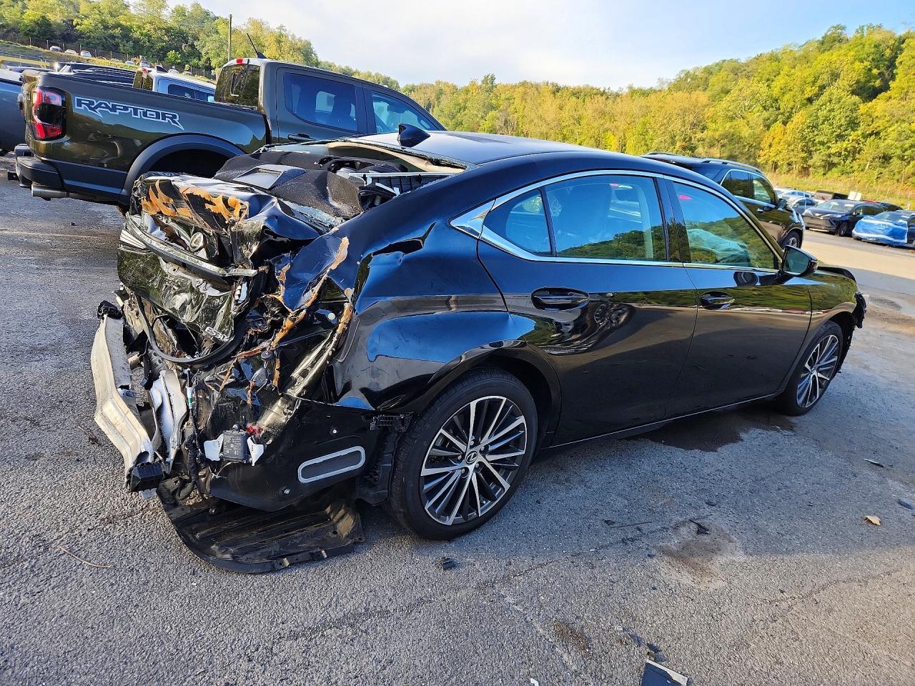 Salvage 2023 Lexus Es 300h 