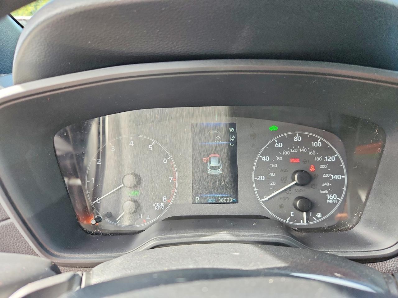 Salvage 2024 Toyota Corolla Cross Hybrid Se