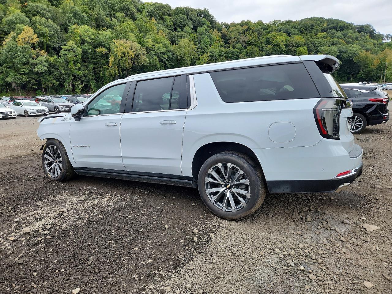 Salvage 2026 Chevrolet Suburban High Country
