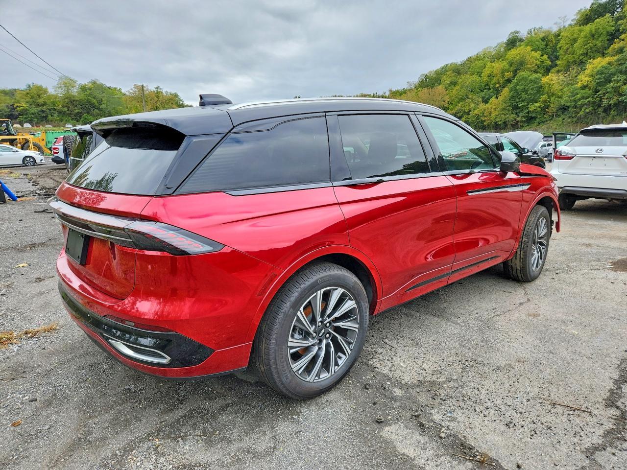 Salvage 2025 Lincoln Nautilus 