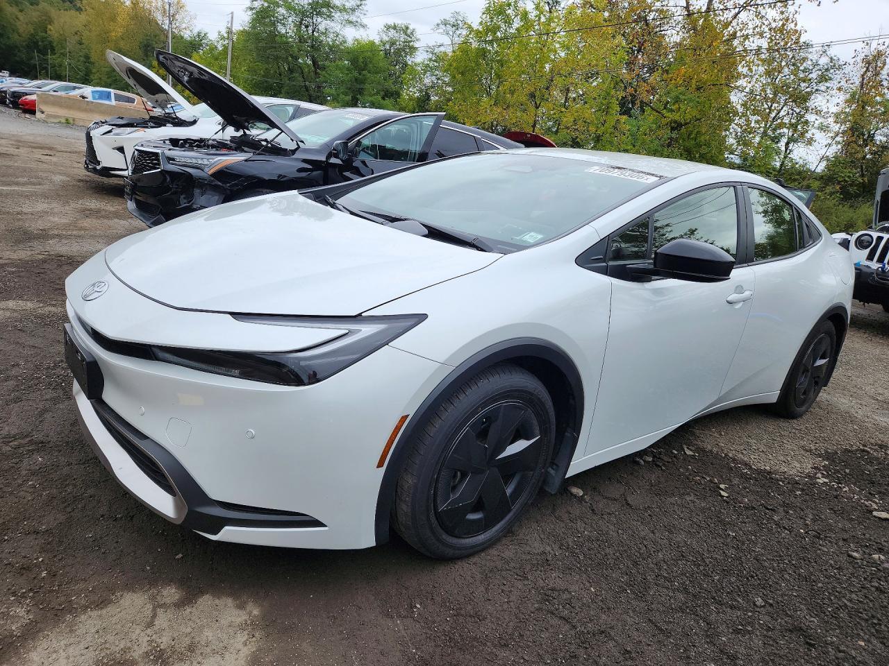 Salvage 2025 Toyota Prius Plug-in Hybrid Se