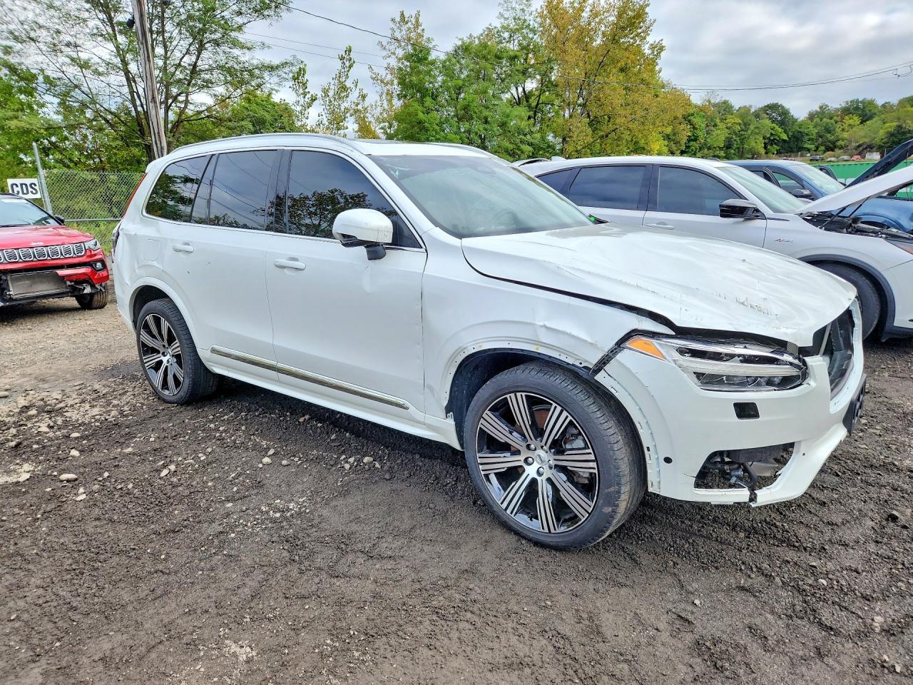 Salvage 2025 Volvo Xc90 Plus