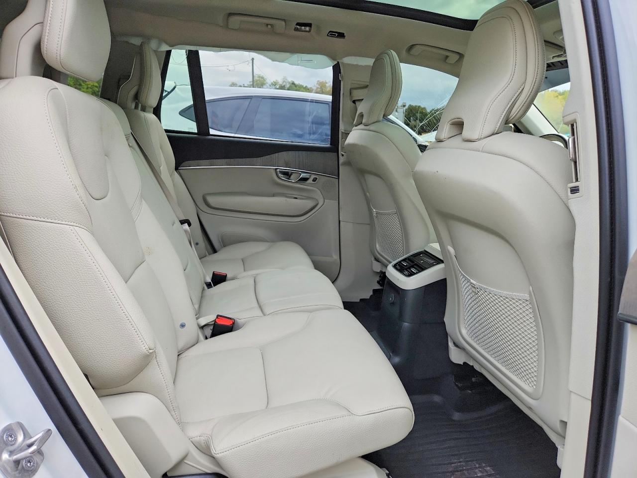 Salvage 2025 Volvo Xc90 Plus
