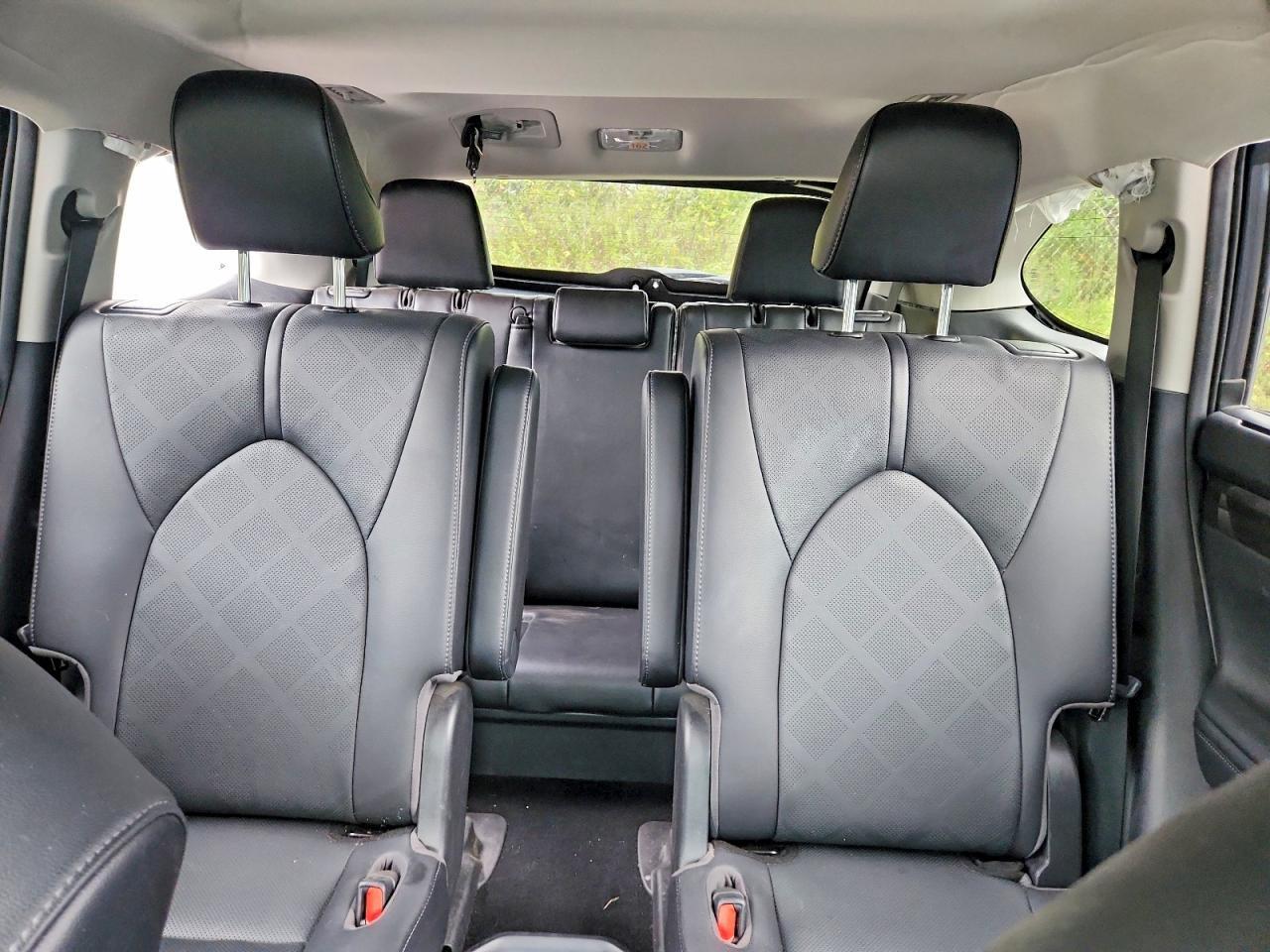 Salvage 2021 Toyota Highlander Hybrid Platinum