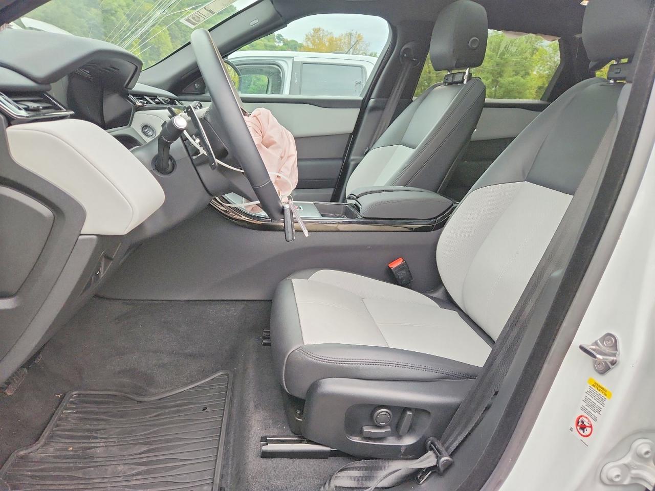Salvage 2026 Land Rover Velar 