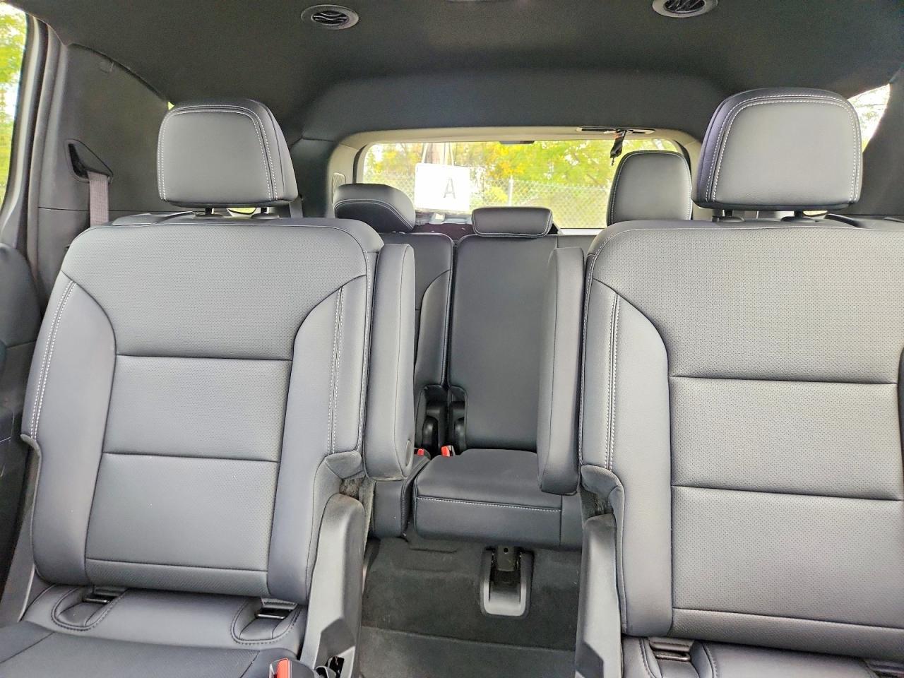 Salvage 2026 Chevrolet Traverse Lt