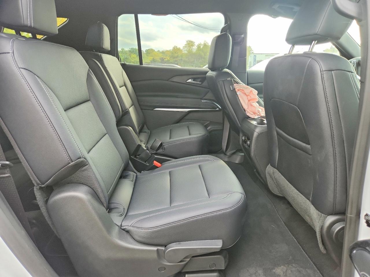 Salvage 2026 Chevrolet Traverse Lt
