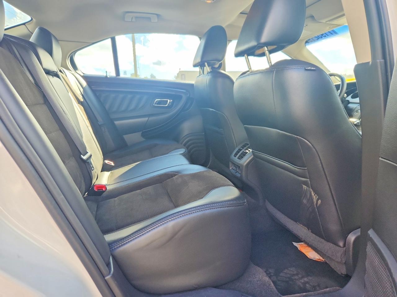 Salvage 2012 Ford Taurus Sho