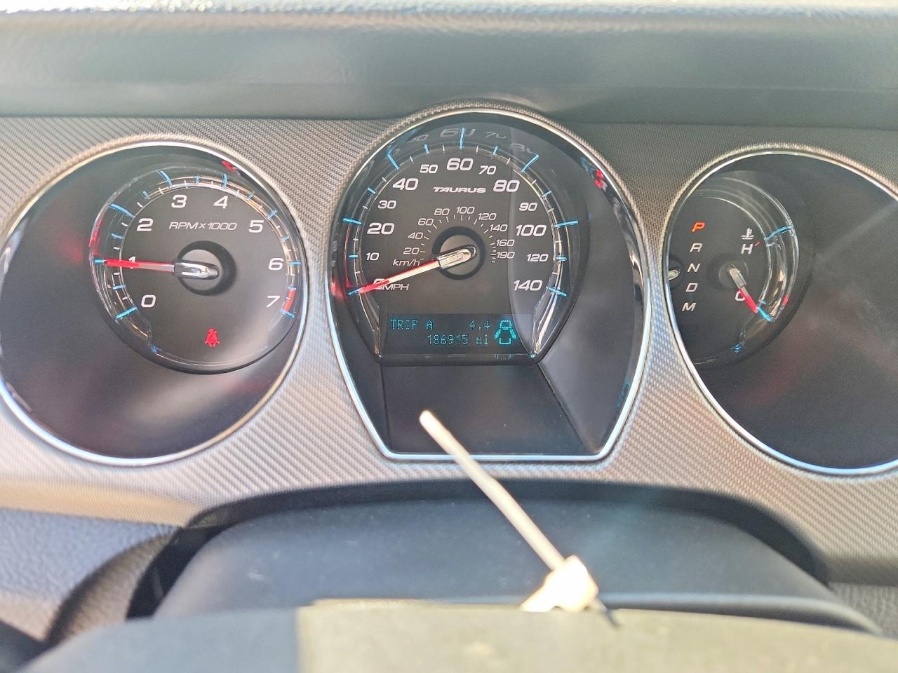 Salvage 2012 Ford Taurus Sho