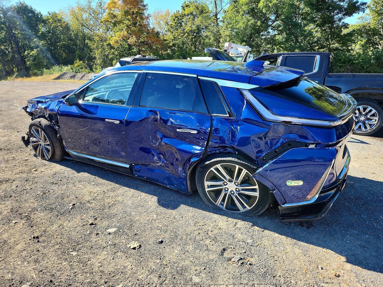 Salvage 2024 Cadillac Lyriq Luxury