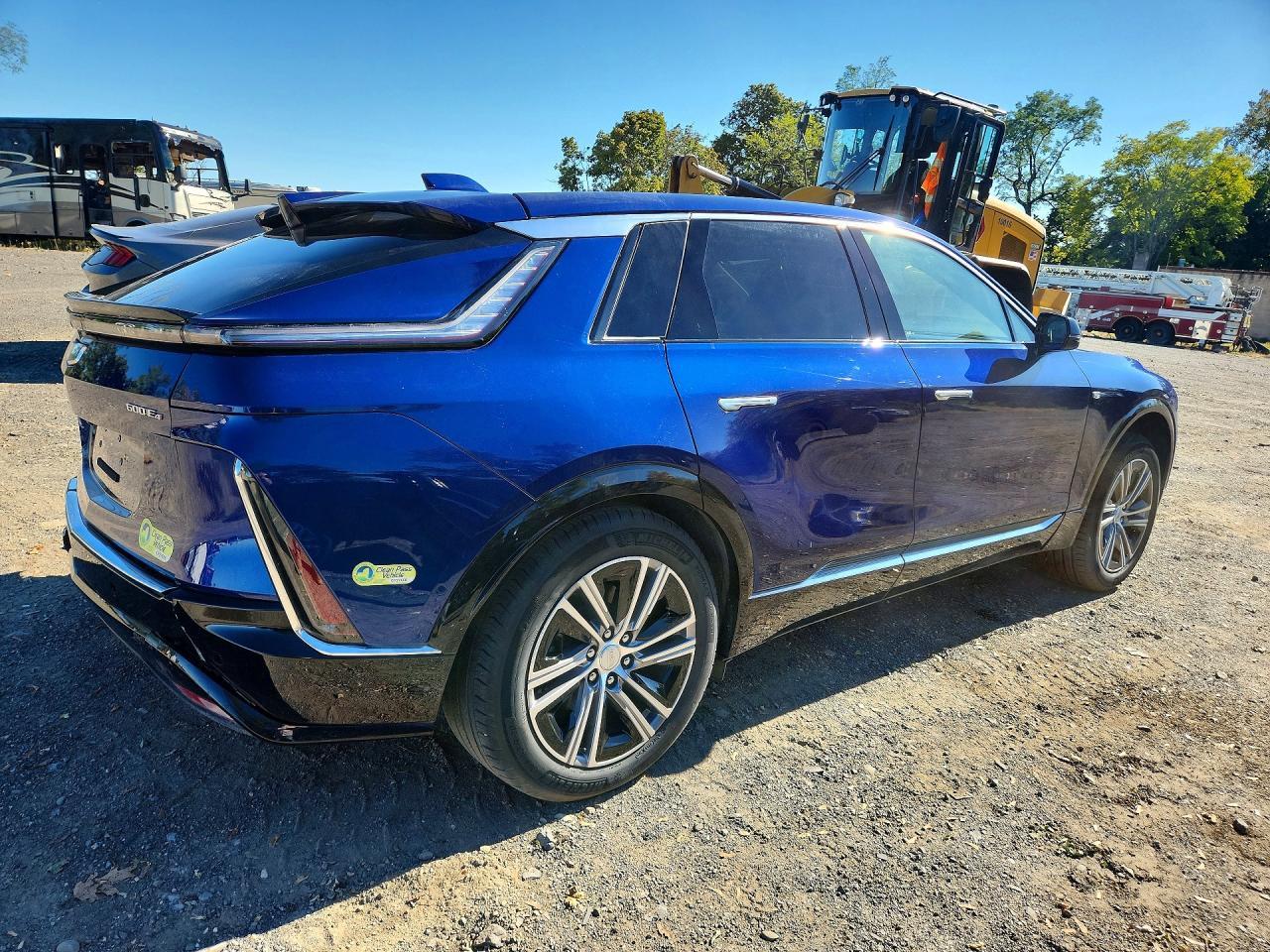 Salvage 2024 Cadillac Lyriq Luxury