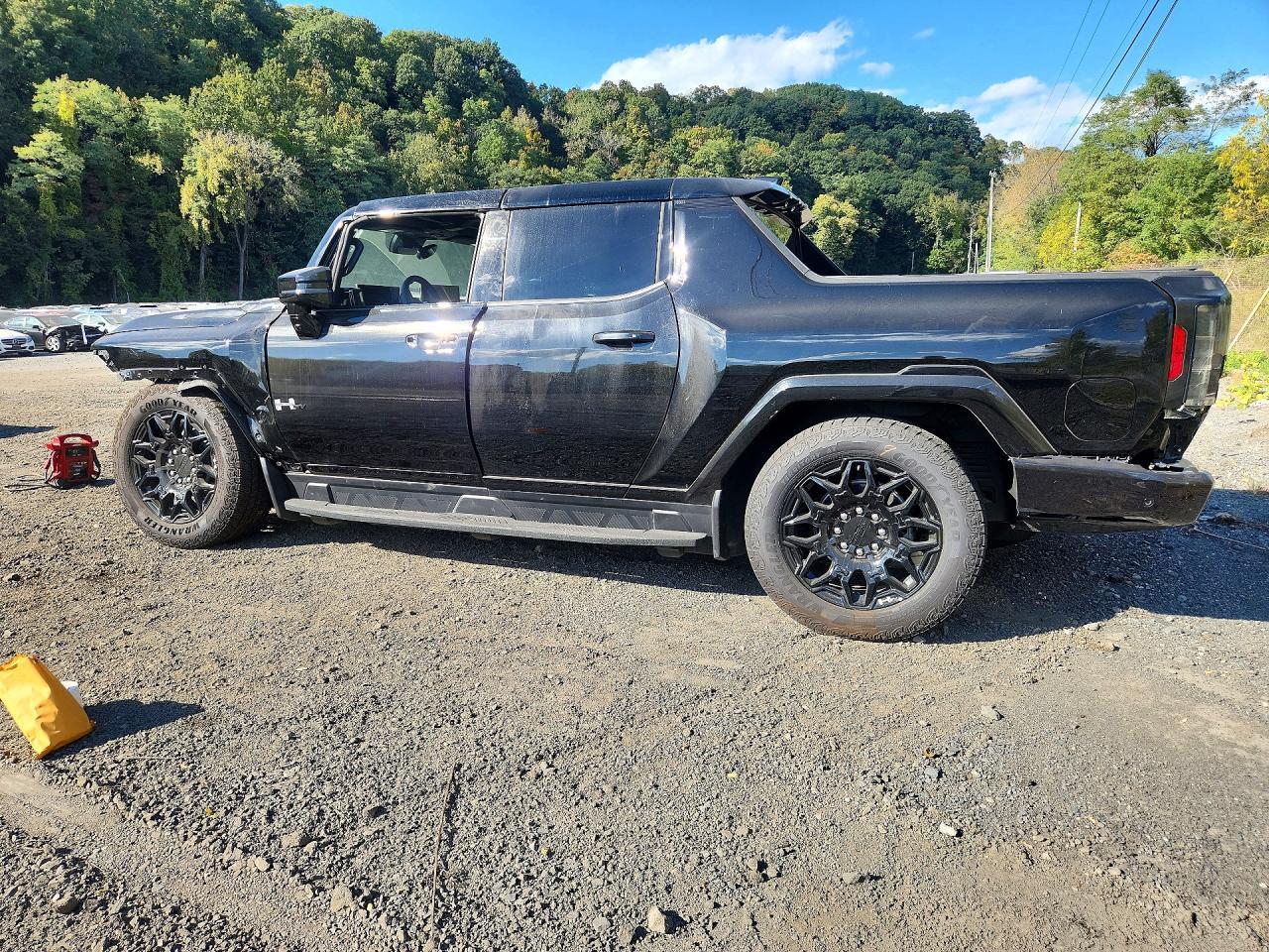 Salvage 2026 Gmc Hummer 