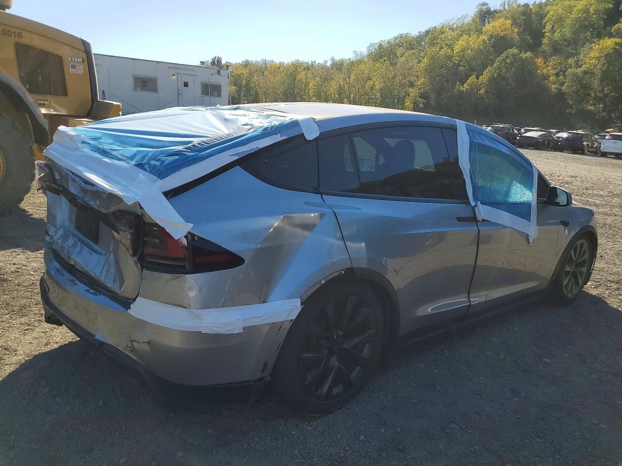 Salvage 2025 Tesla Model X 